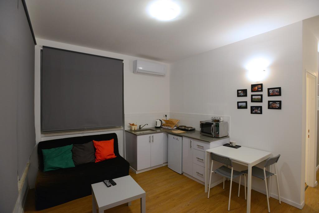 Arlozorov Bat Yam Beach Habitación foto